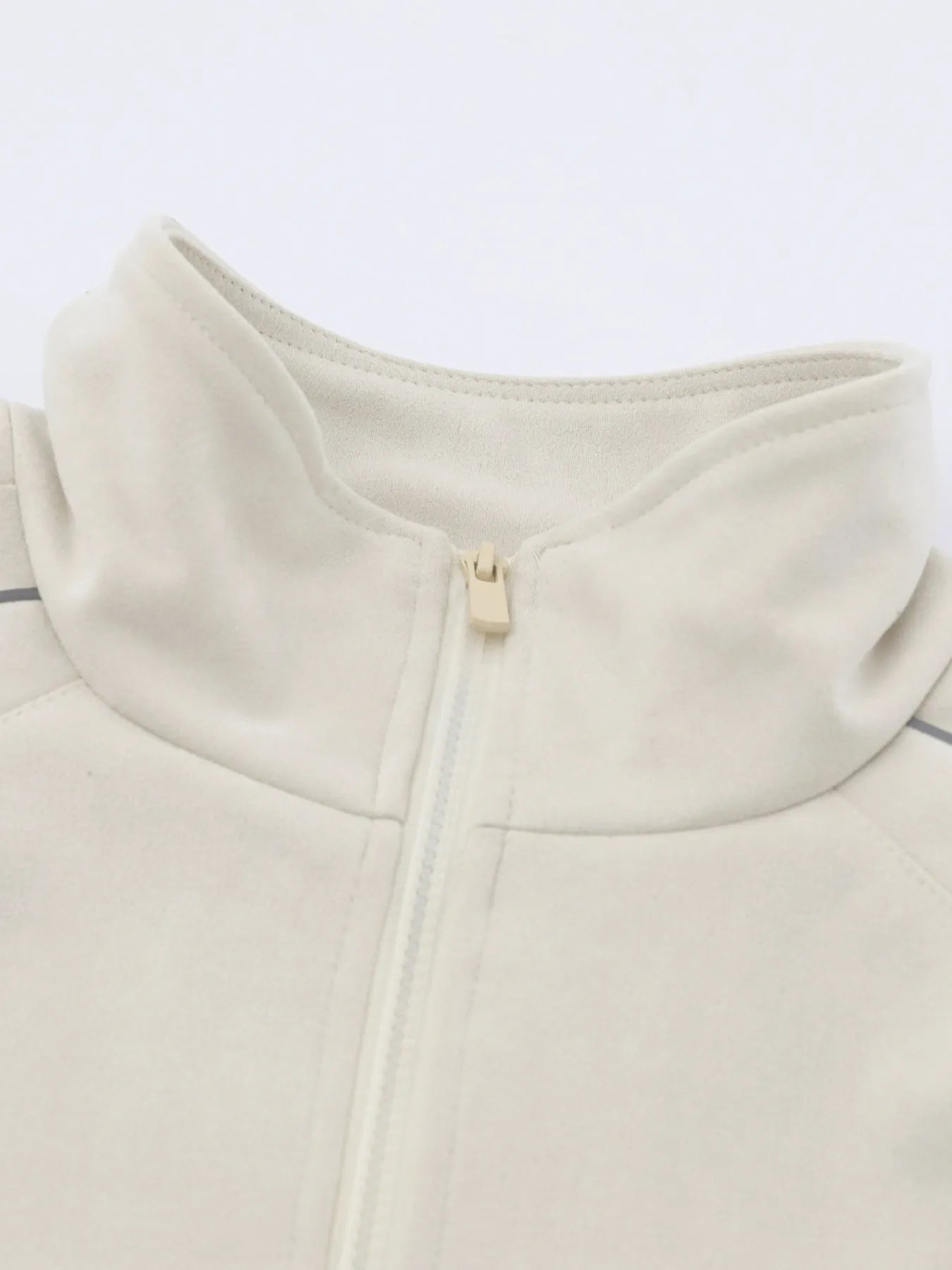 80570bd43bb14cec9245a112f4fee33e-Max-Origin