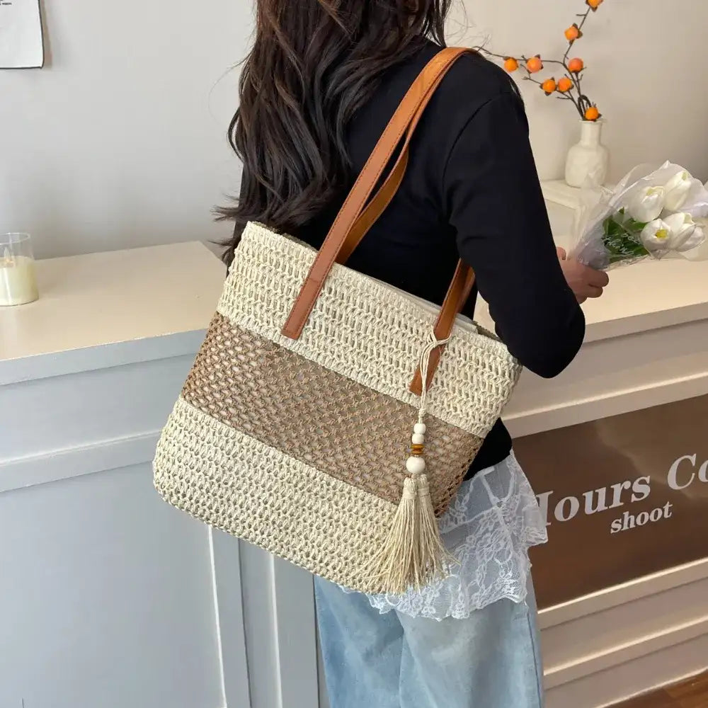Contrast Woven Straw Beach Tote Bag with Tassel Detail