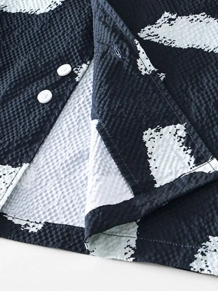 Men’s Printed Button Up Short Sleeve Shirt