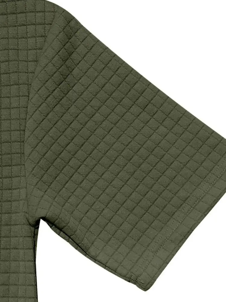 Men’s Textured Round Neck Top and Shorts Set - Green | olive green quilted oven mitts