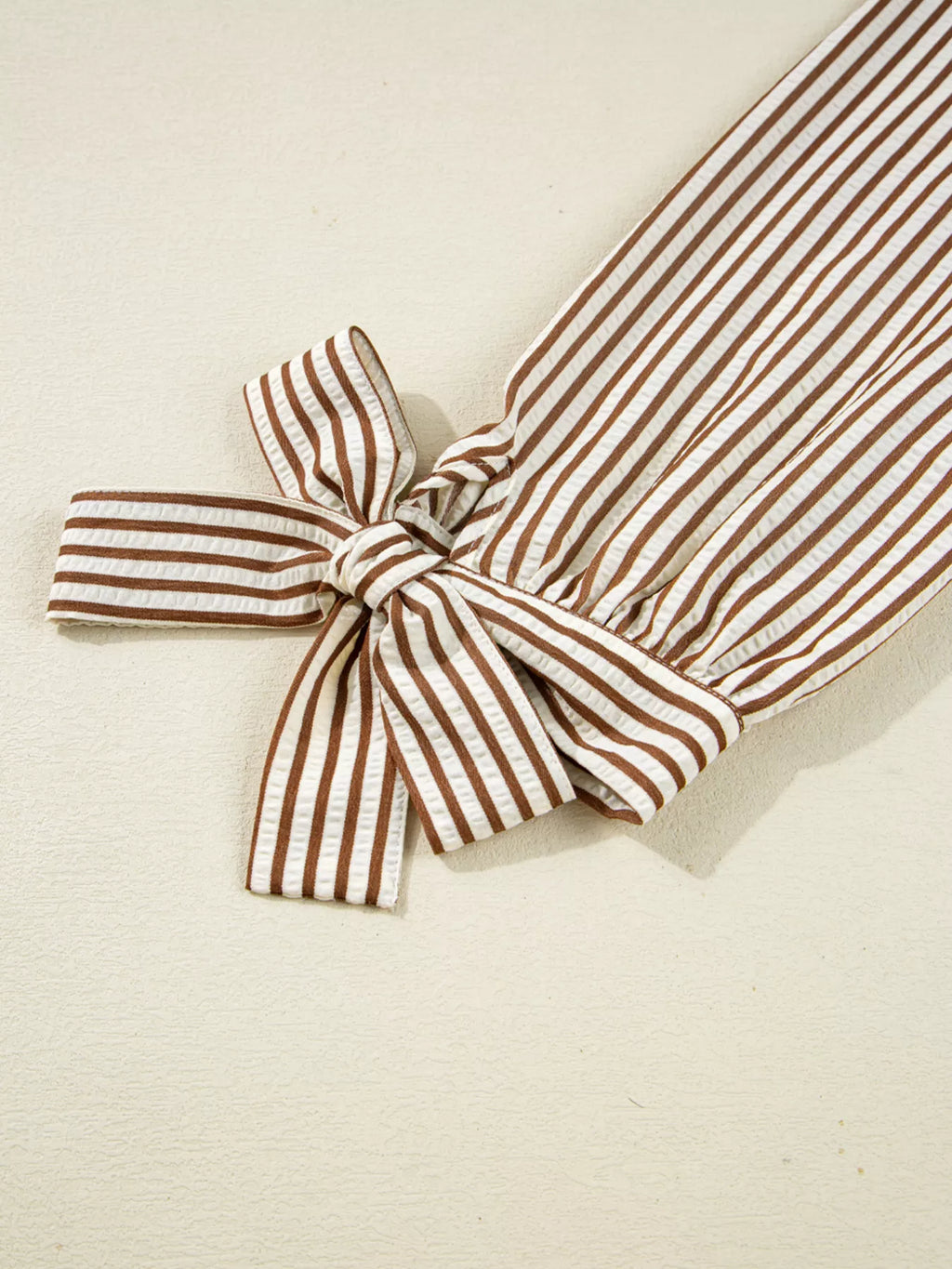 81685358f3bc488c9c22fc8d6007cc9e-Max-Origin