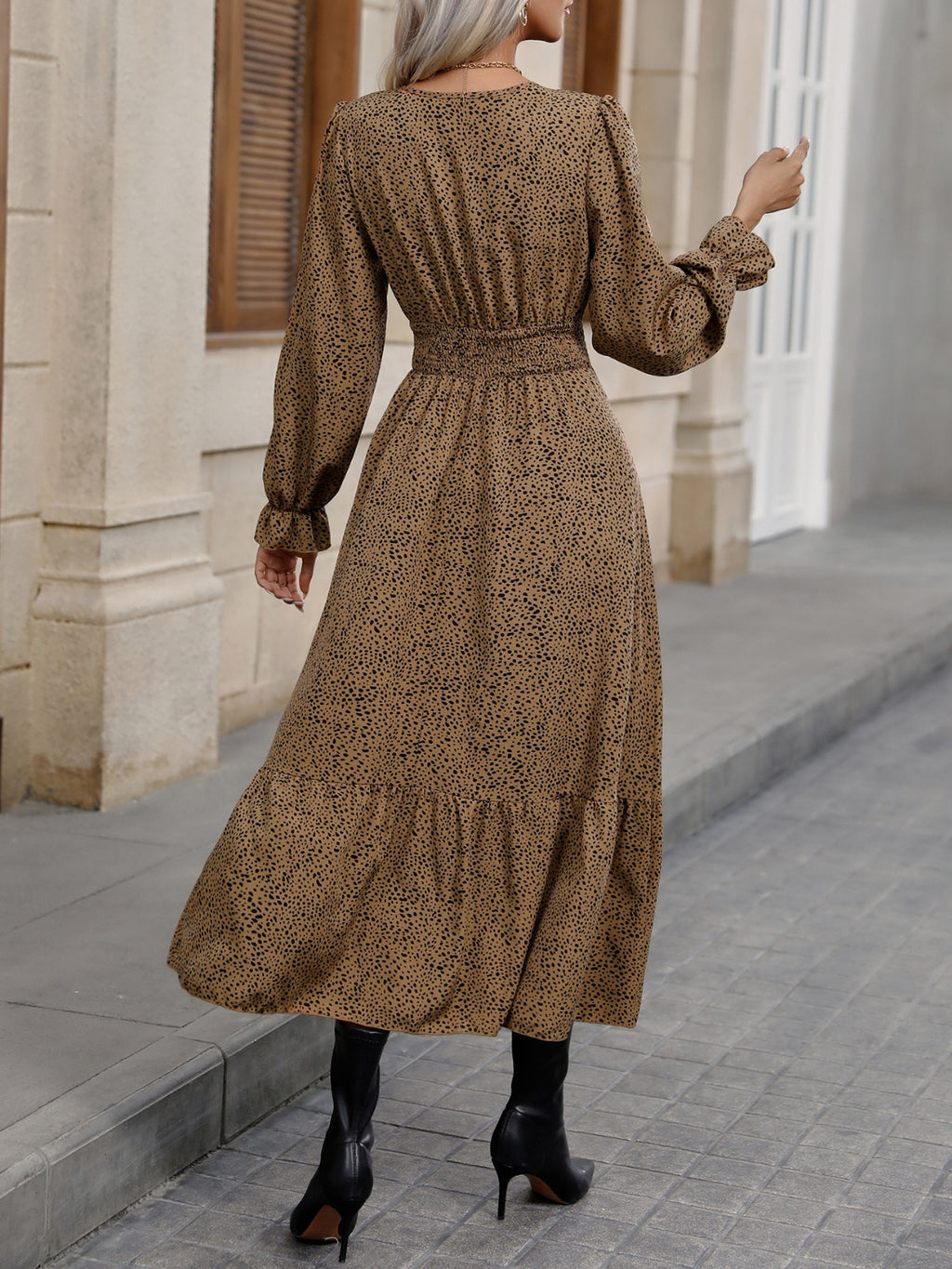 8cbd423edf9347deb982abc035d4644f-Max