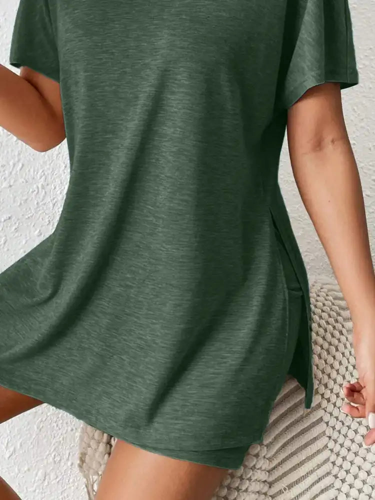 Casual Round Neck T-Shirt and Shorts Set