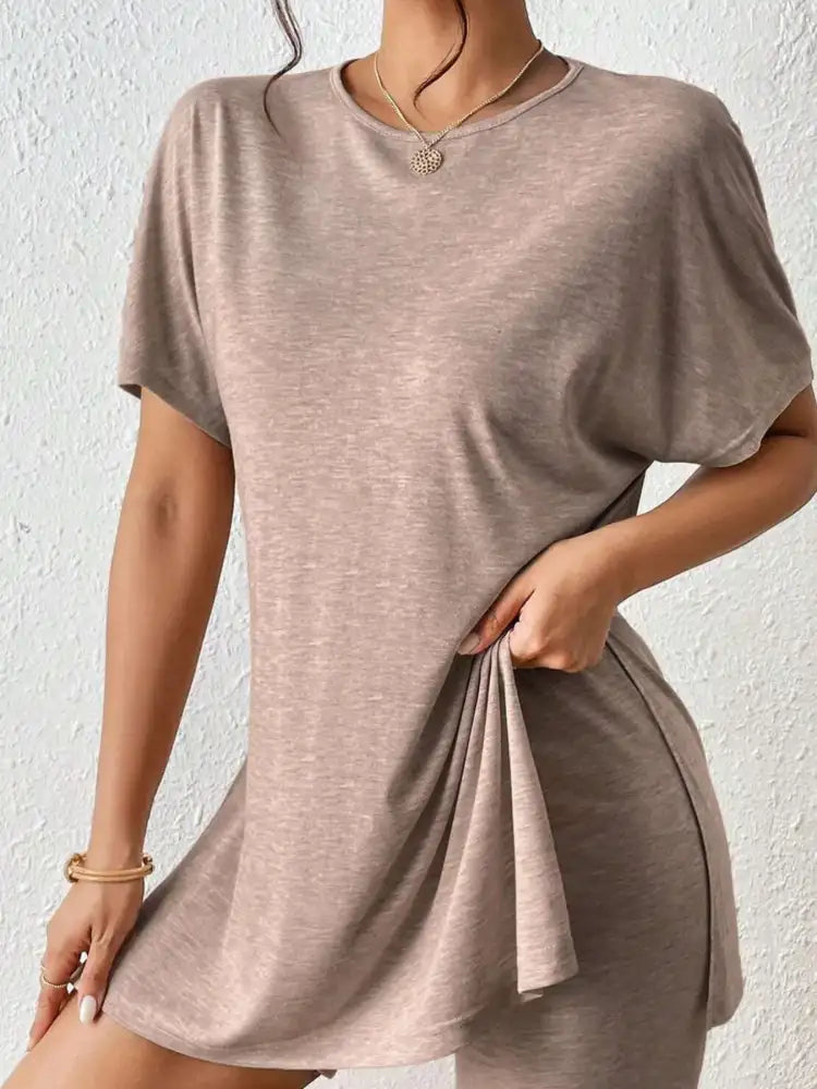 Casual Round Neck T-Shirt and Shorts Set