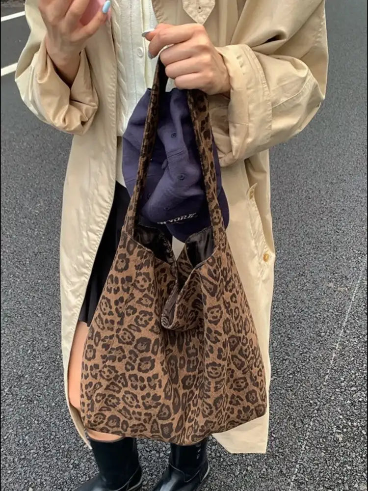 Casual Style Shoulder Bag