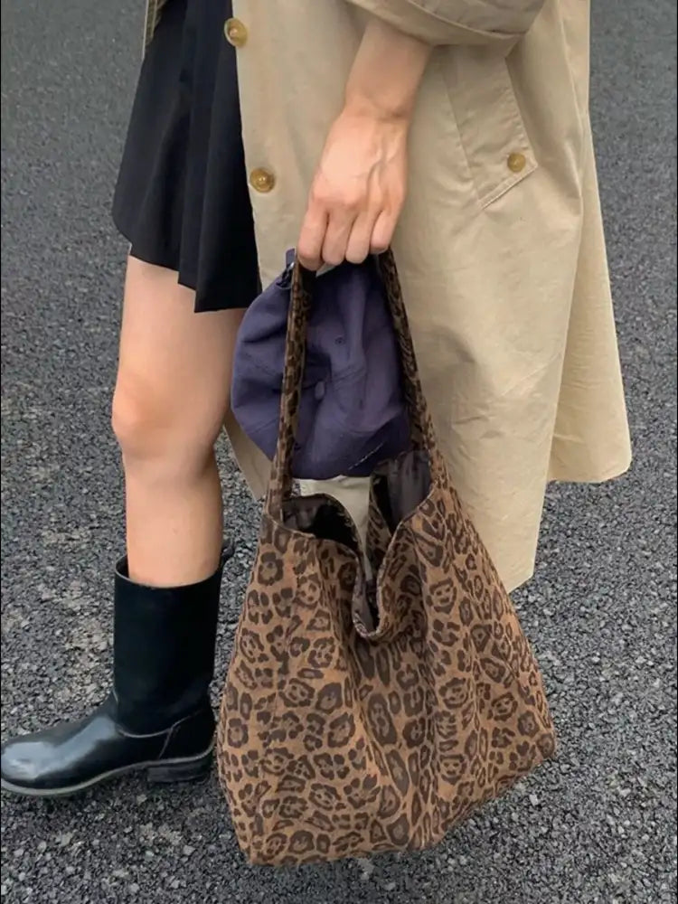 Casual Style Shoulder Bag