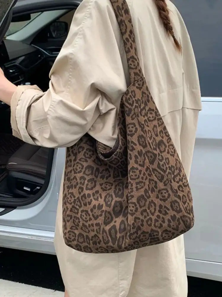 Casual Style Shoulder Bag