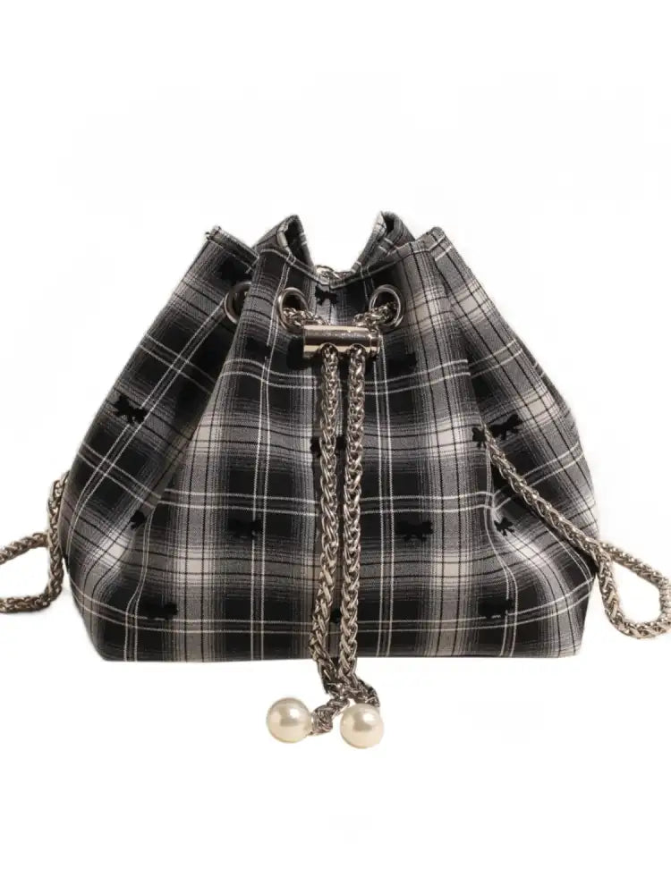 Chain Drawstring Bucket Bag