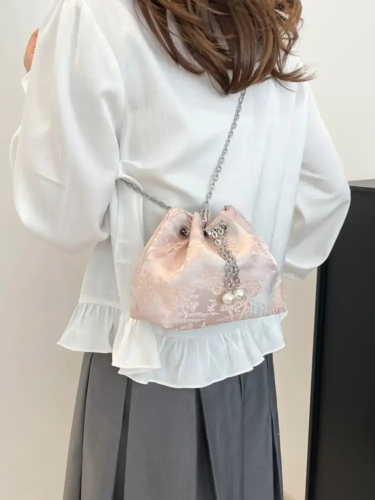 Chain Strap Bucket Bag