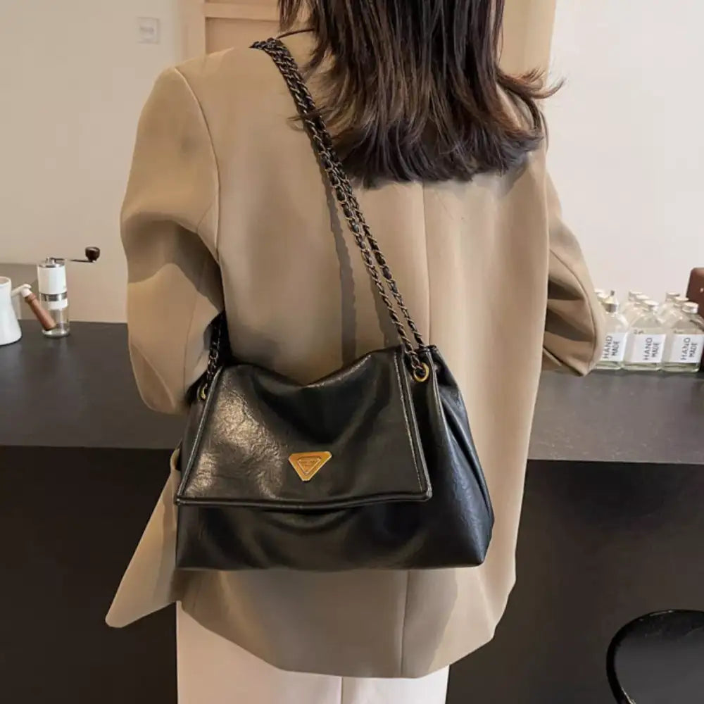 Chain Strap Shoulder Bag