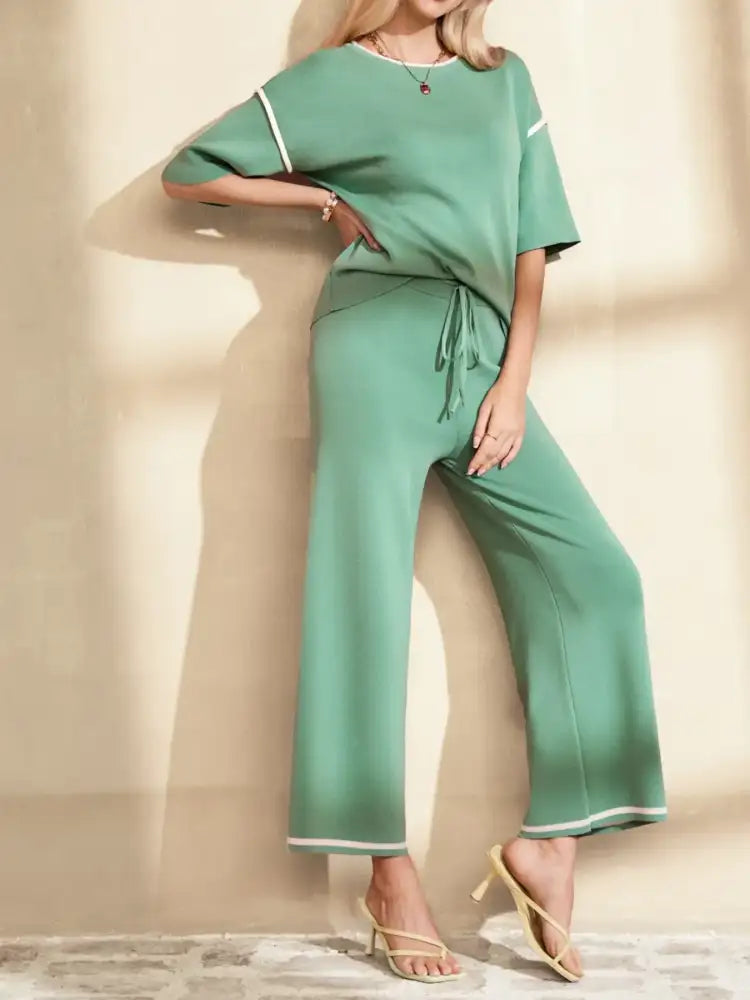 Contrast Trim T-Shirt and Drawstring Pants Set