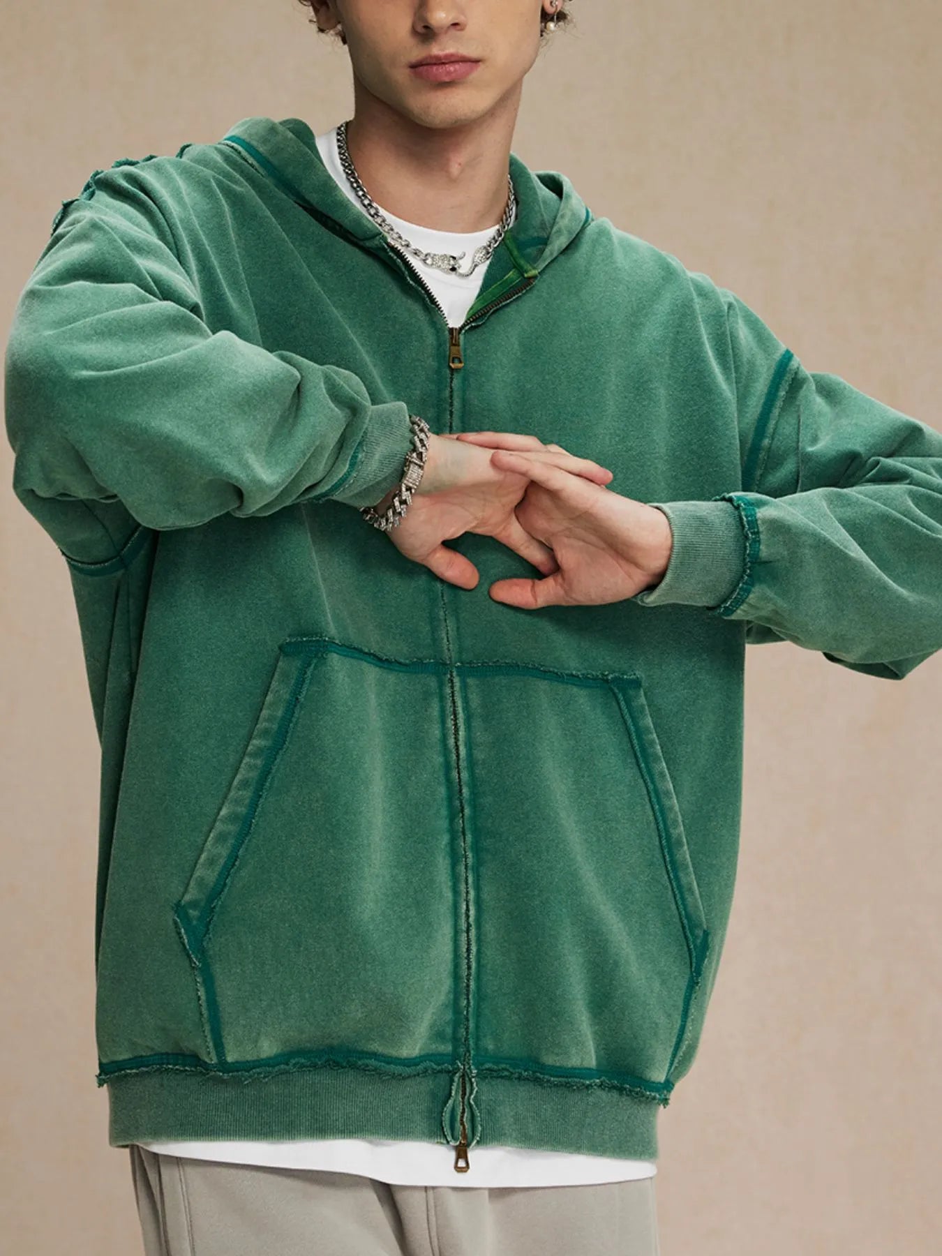 f4ddd153-9e10-4caa-a1e8-4efde26b95c6-Max-Origin