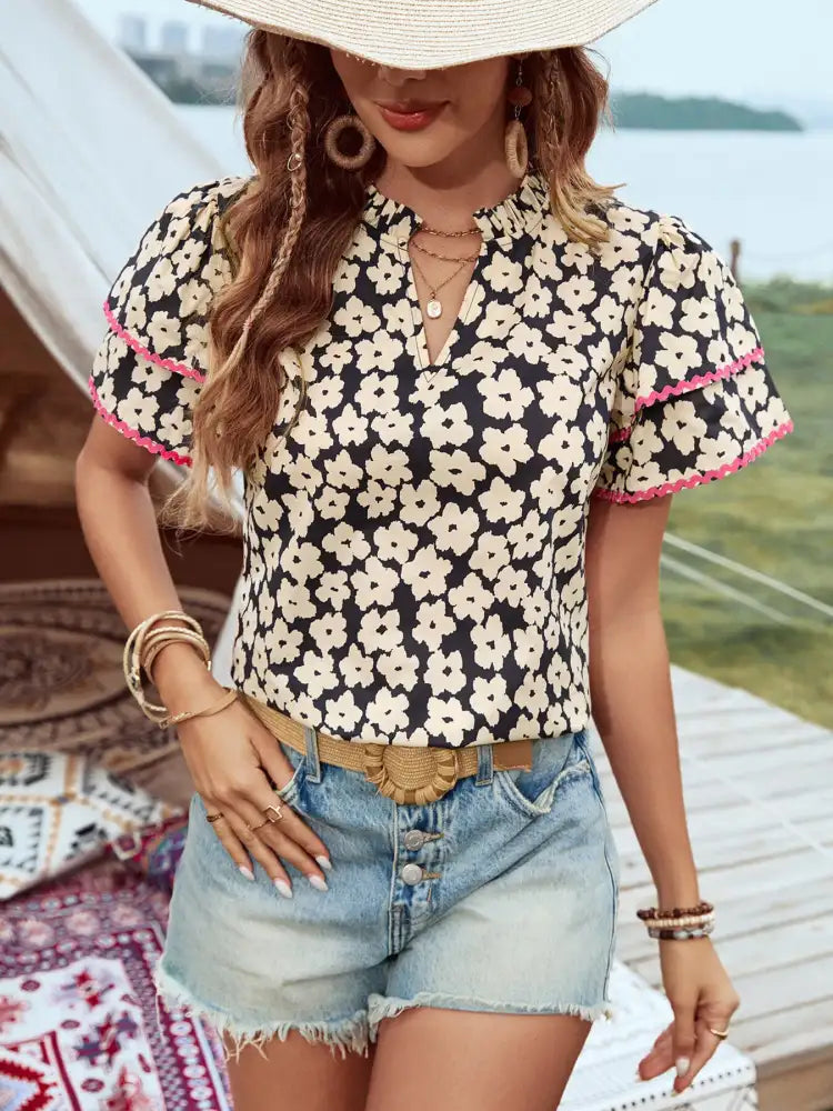 Floral Print Short Sleeve Blouse with Contrast Trim