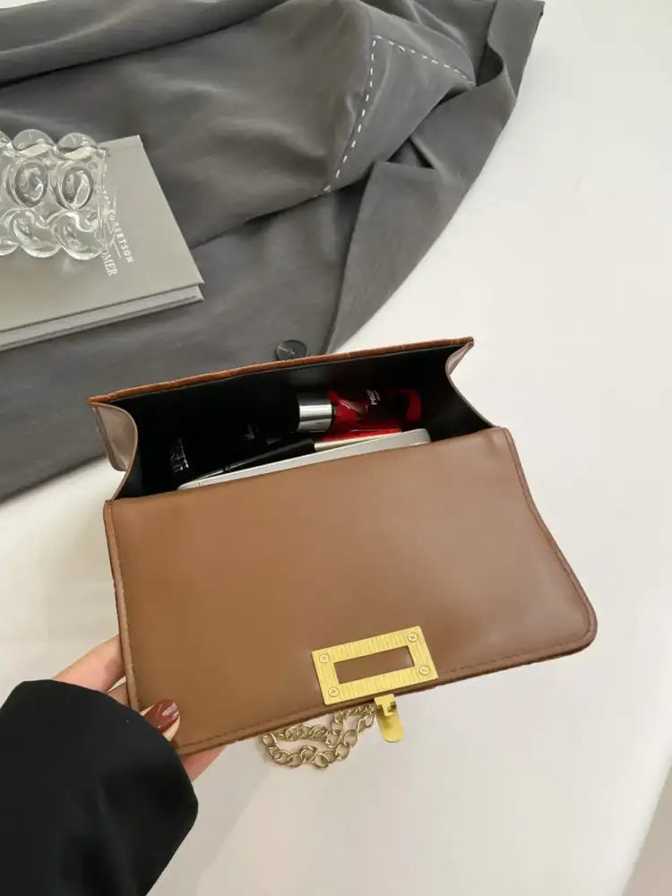 Gold Clasp Chain Shoulder Bag