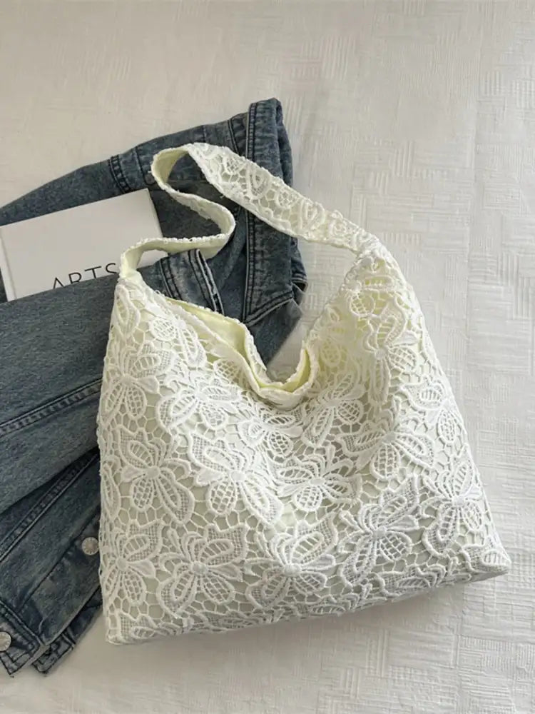 Lace Pattern Shoulder Bag
