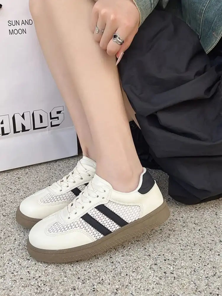 Lace Up Round Toe Platform Sneakers
