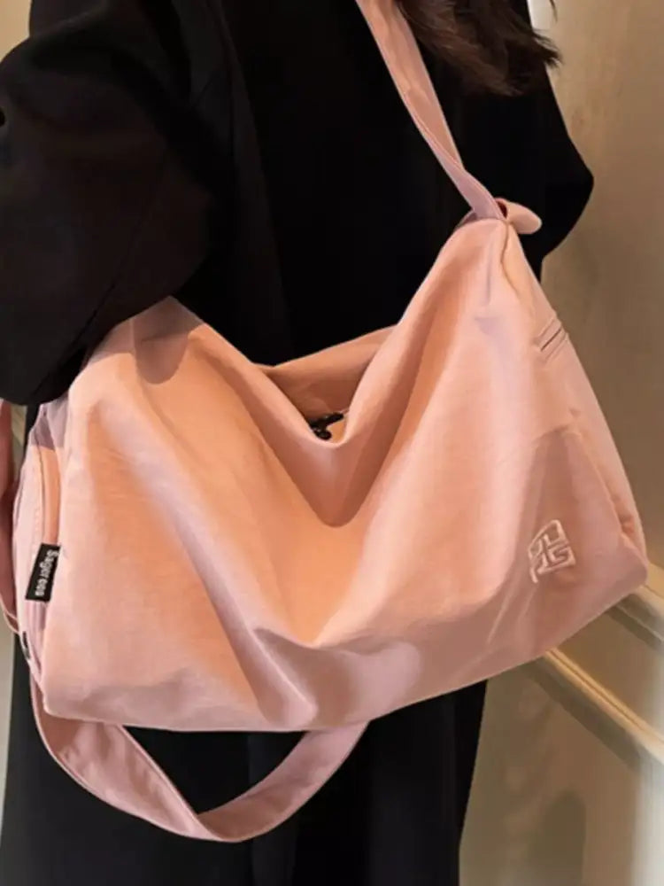 Large Capacity Lightweight Travel Bag