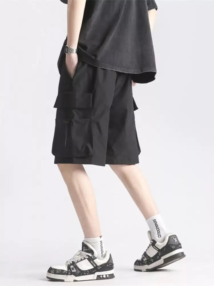 Men ’s Full Size Multi-Pocket Relaxed Fit Cargo Shorts Plus