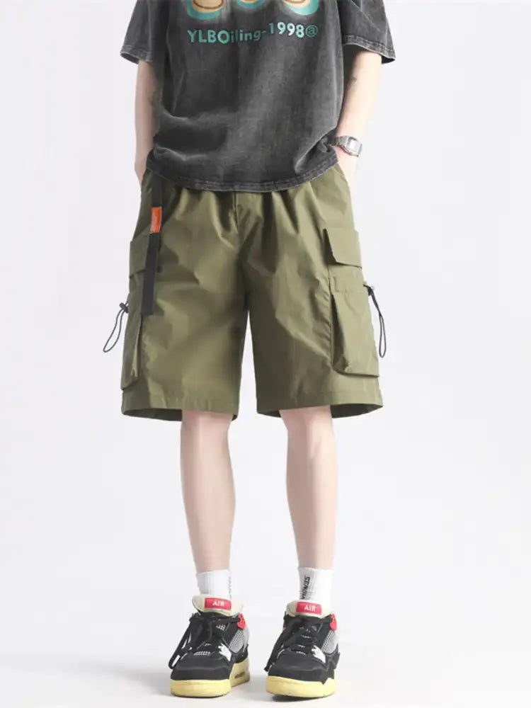 Men ’s Full Size Multi-Pocket Relaxed Fit Cargo Shorts Plus