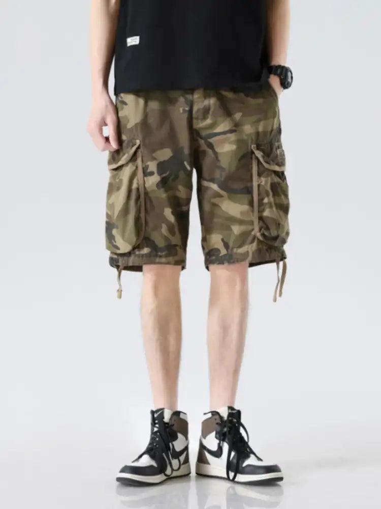 Men’s Camouflage Cargo Shorts with Multiple Pockets
