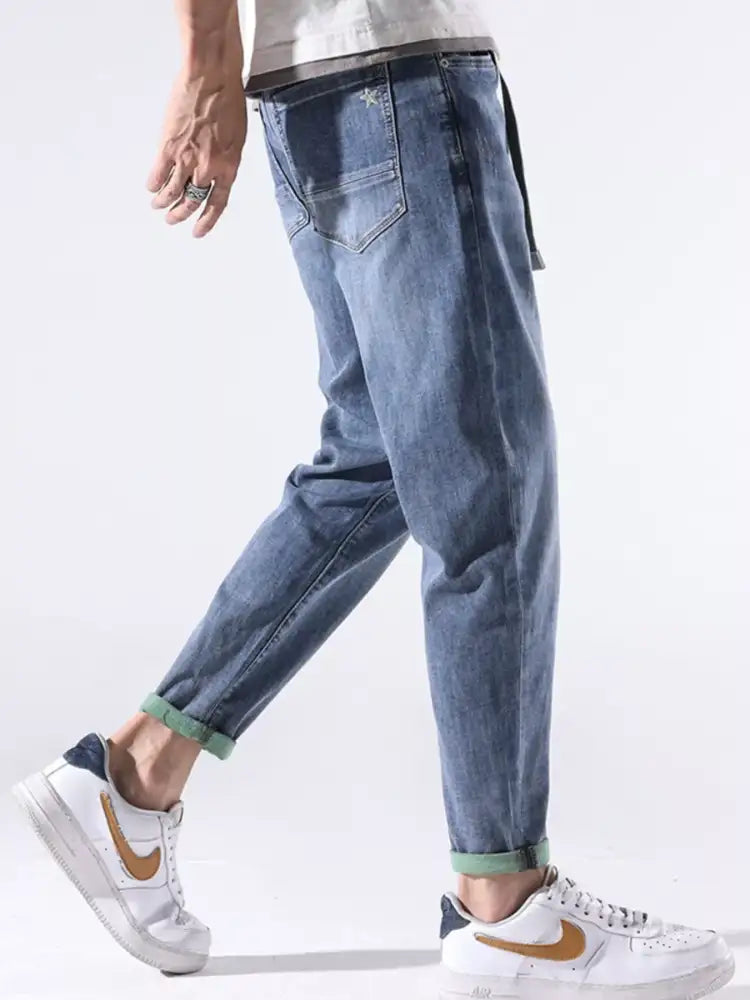 Men’s Casual Straight-Leg Jeans