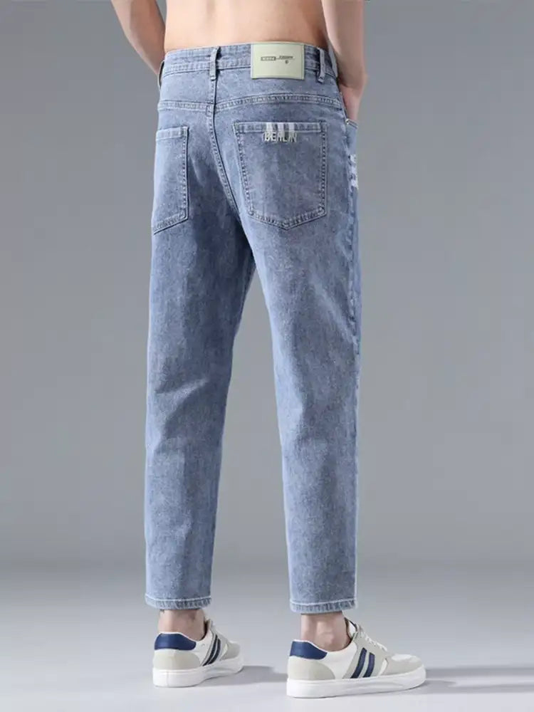Men’s Casual Straight-Leg Wash Jeans