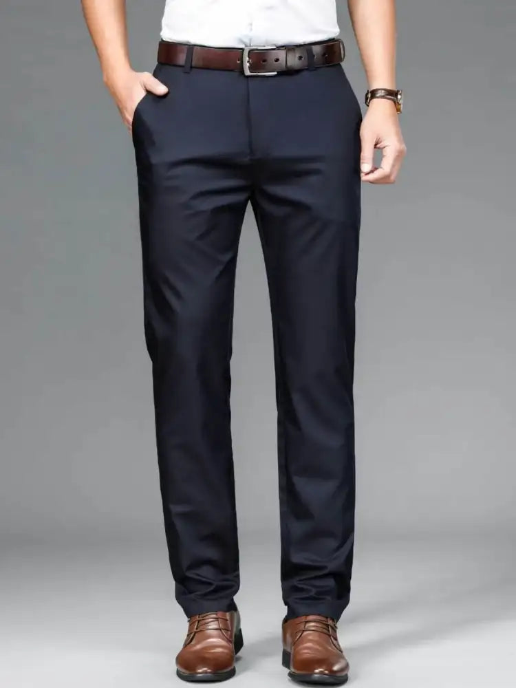 Men’s Classic Pocketed Pants