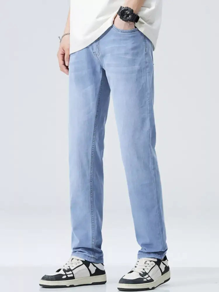 Men’s Classic Straight Fit Jeans