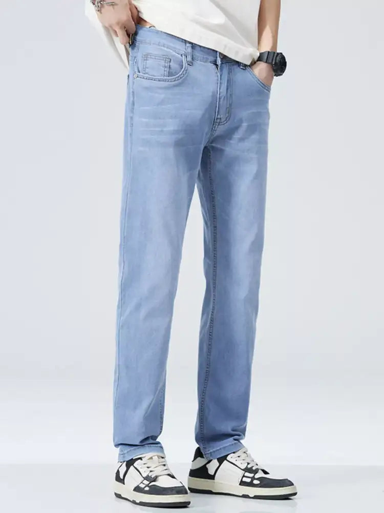 Men’s Classic Straight Fit Jeans