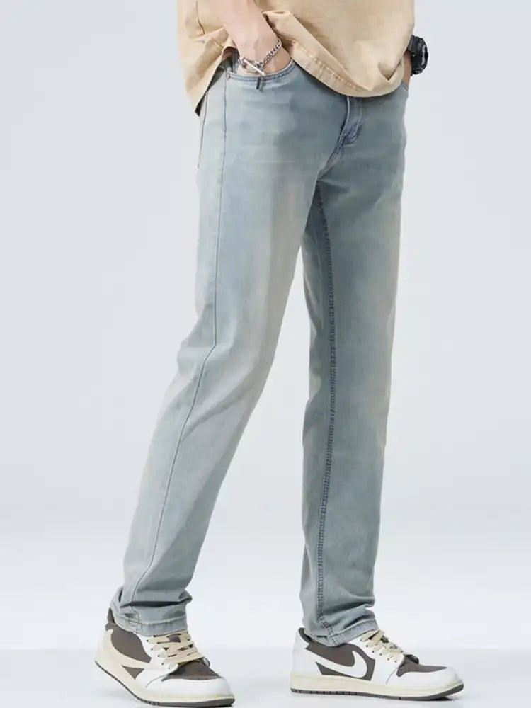 Men’s Classic Straight Fit Jeans