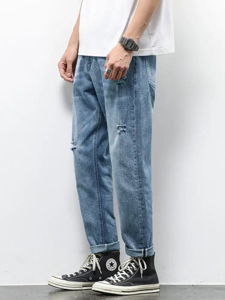Men’s Distressed Loose Fit Jeans