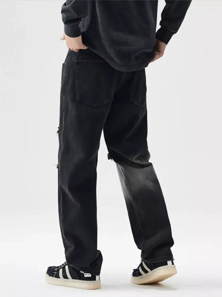 Men’s Distressed Loose Fit Jeans