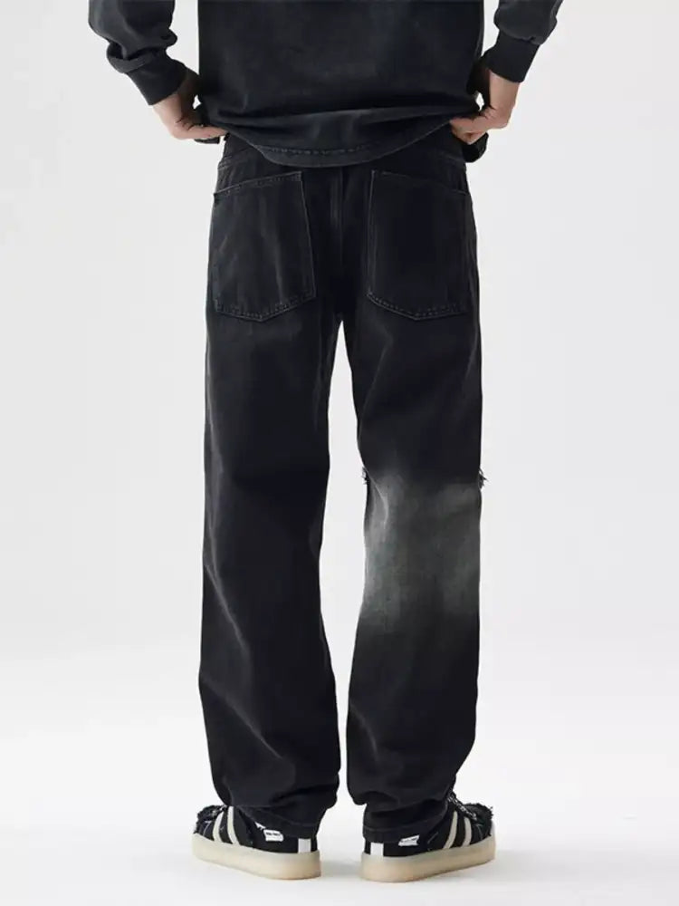 Men’s Distressed Loose Fit Jeans