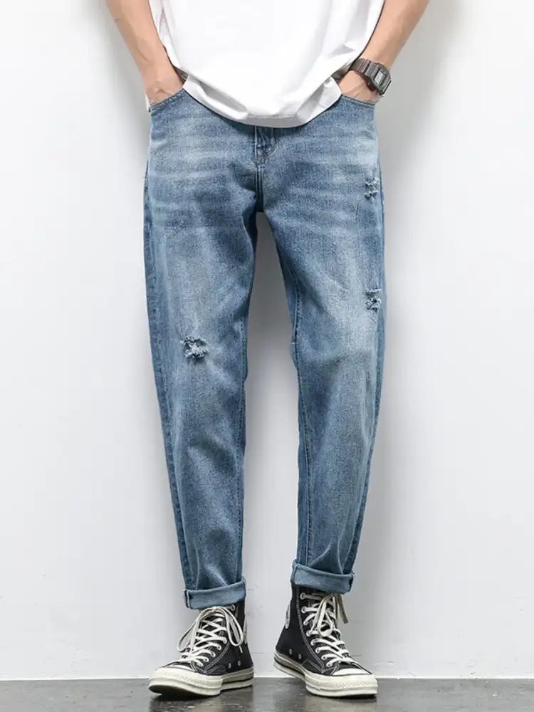 Men’s Distressed Loose Fit Jeans
