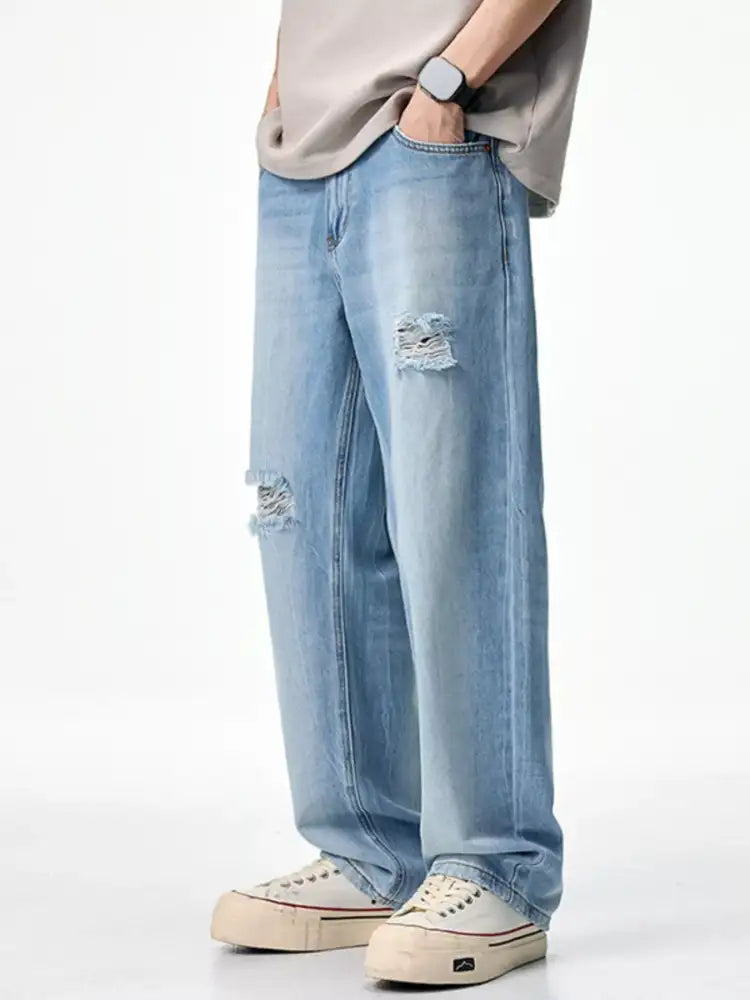 Men’s Distressed Relaxed Fit Jeans