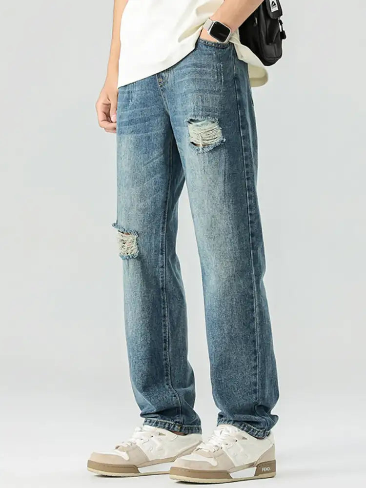 Men’s Distressed Relaxed Fit Jeans