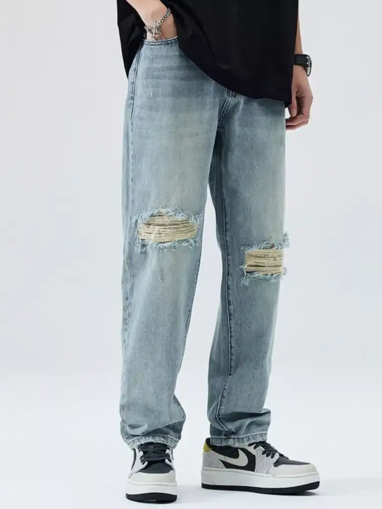 Men’s Distressed Relaxed Fit Jeans