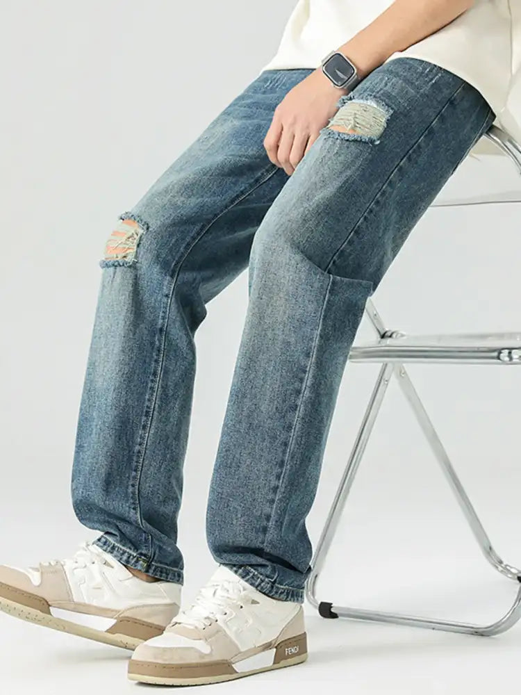 Men’s Distressed Relaxed Fit Jeans