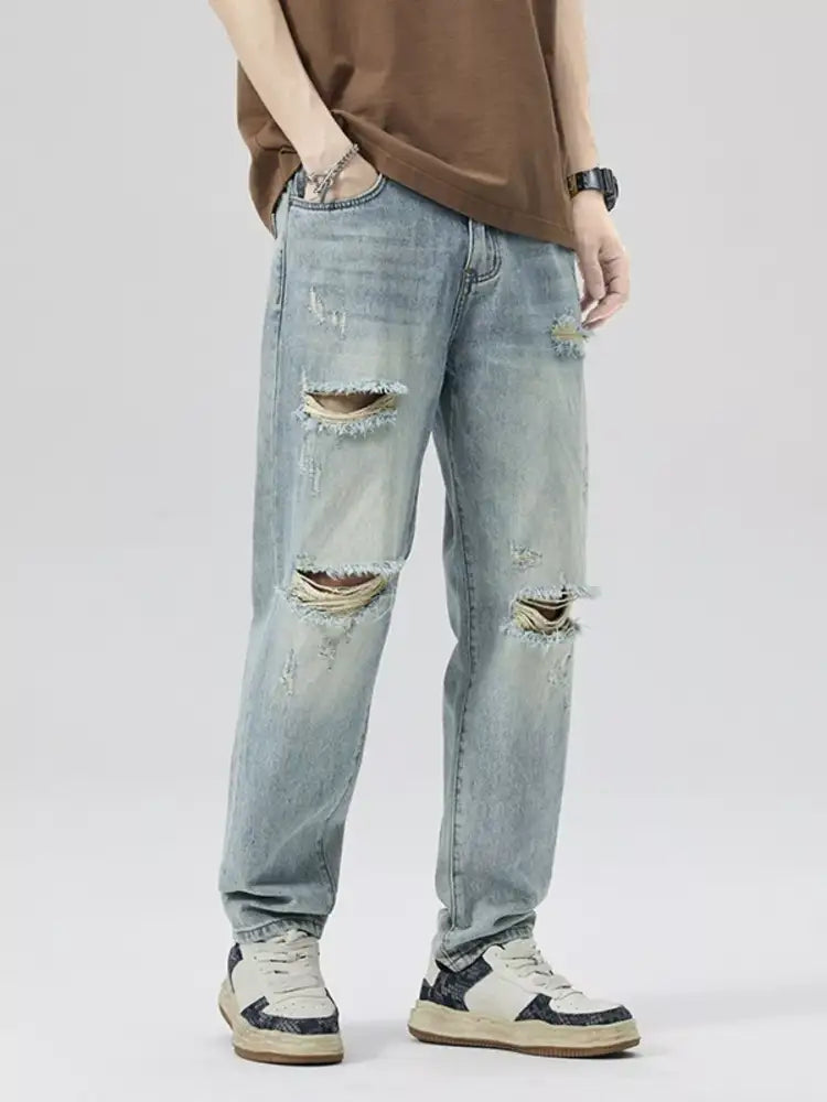 Men’s Distressed Relaxed Fit Jeans