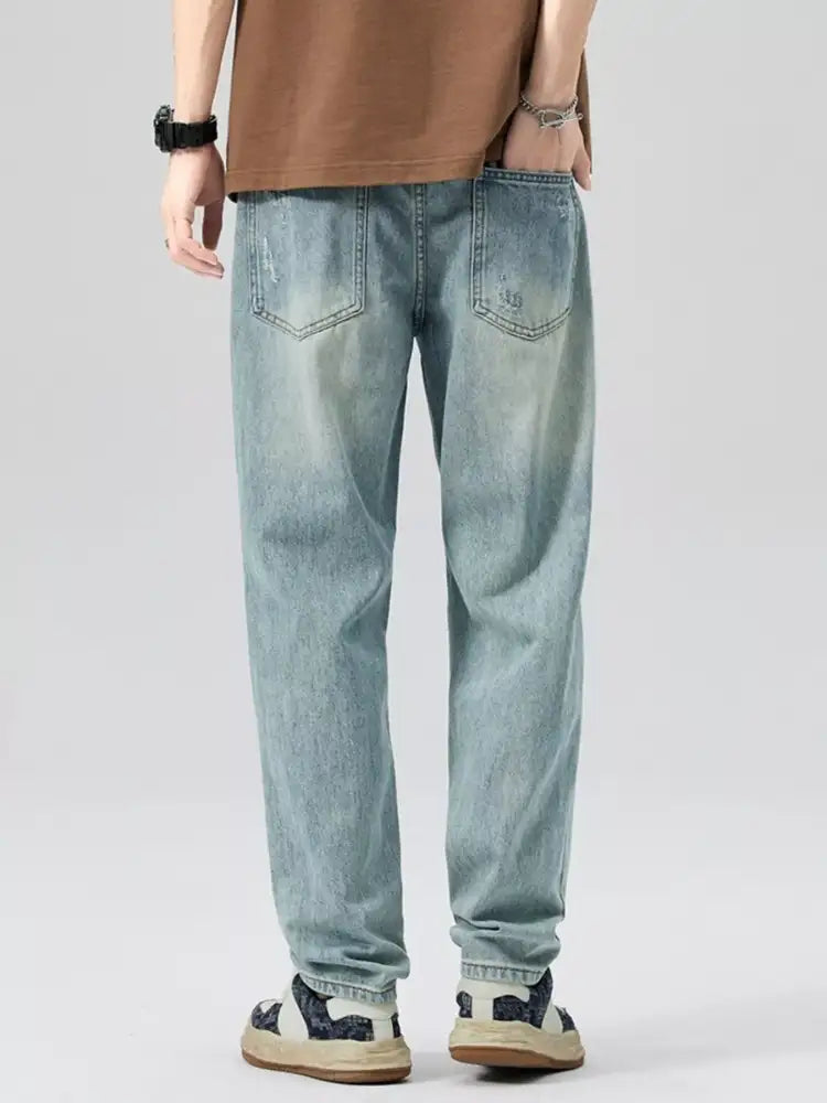 Men’s Distressed Relaxed Fit Jeans