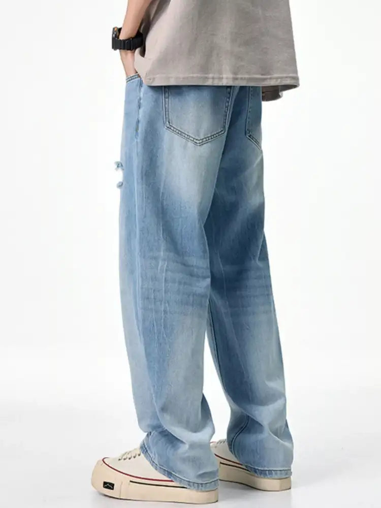 Men’s Distressed Relaxed Fit Jeans