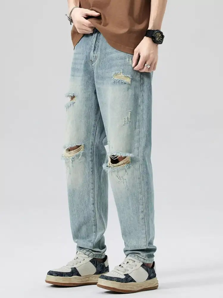 Men’s Distressed Relaxed Fit Jeans