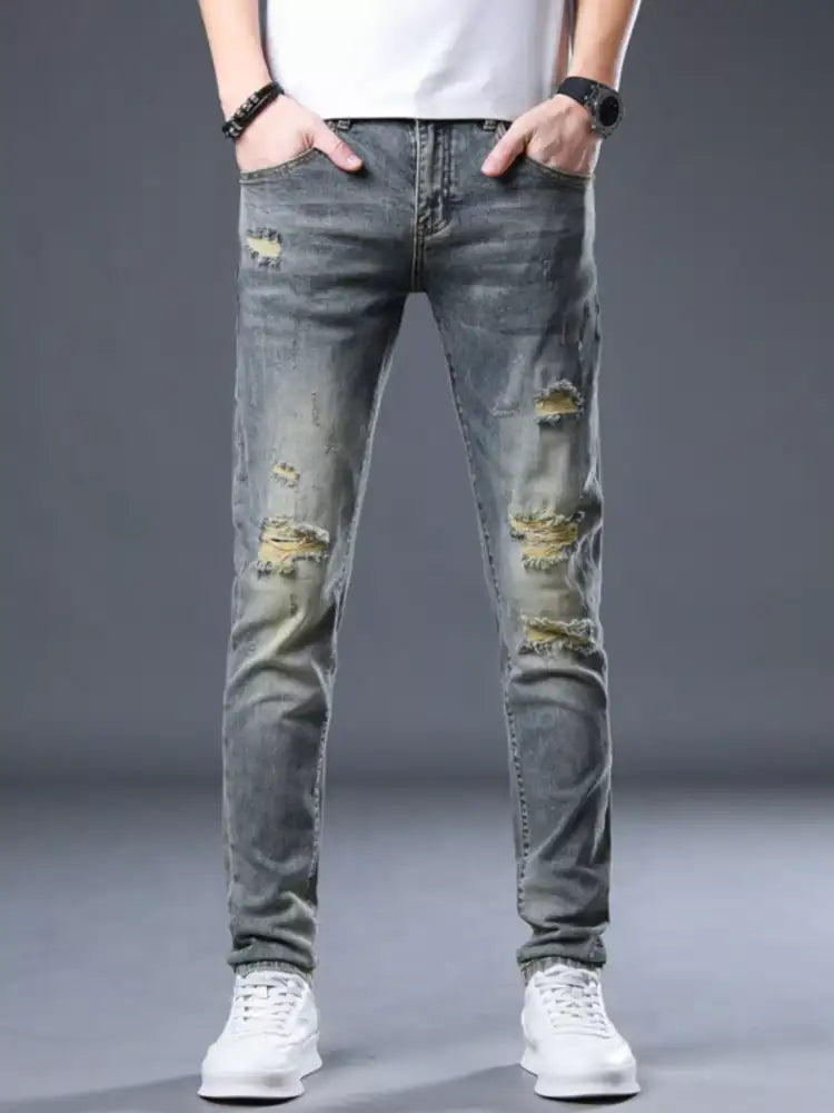 Men’s Distressed Slim Fit Jeans