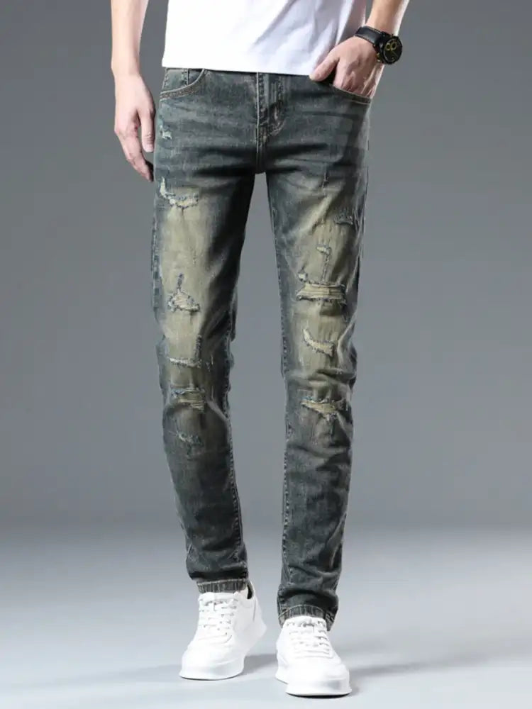 Men’s Distressed Slim Fit Jeans