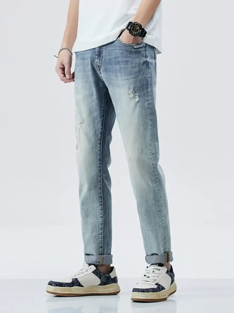 Men’s Distressed Slim Fit Jeans