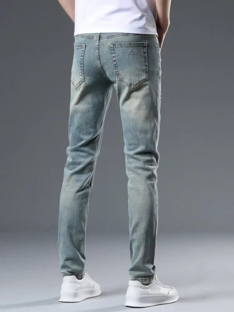 Men’s Distressed Slim Fit Jeans