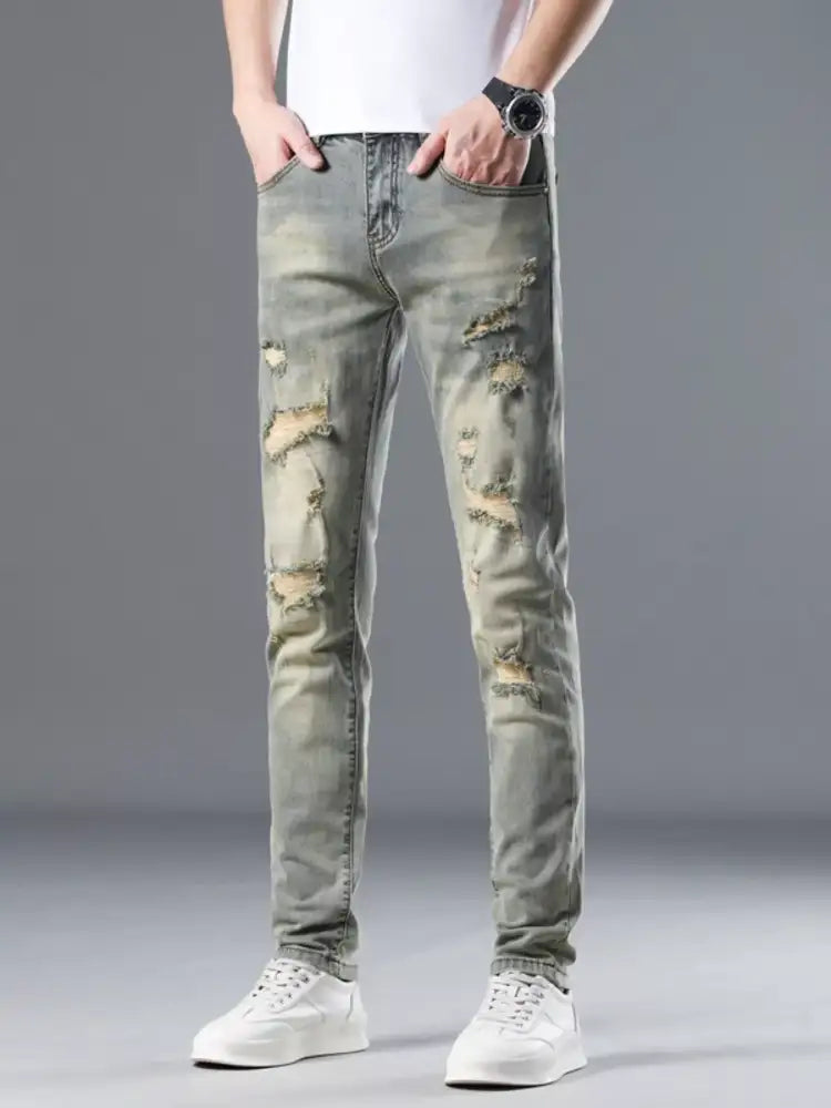 Men’s Distressed Slim Fit Jeans