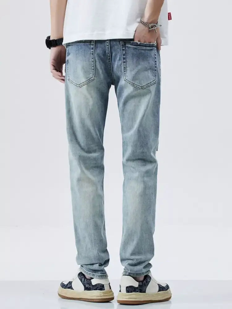 Men’s Distressed Slim Fit Jeans
