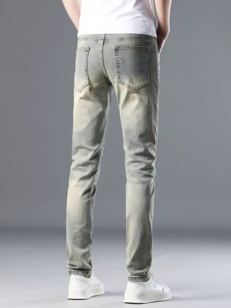Men’s Distressed Slim Fit Jeans