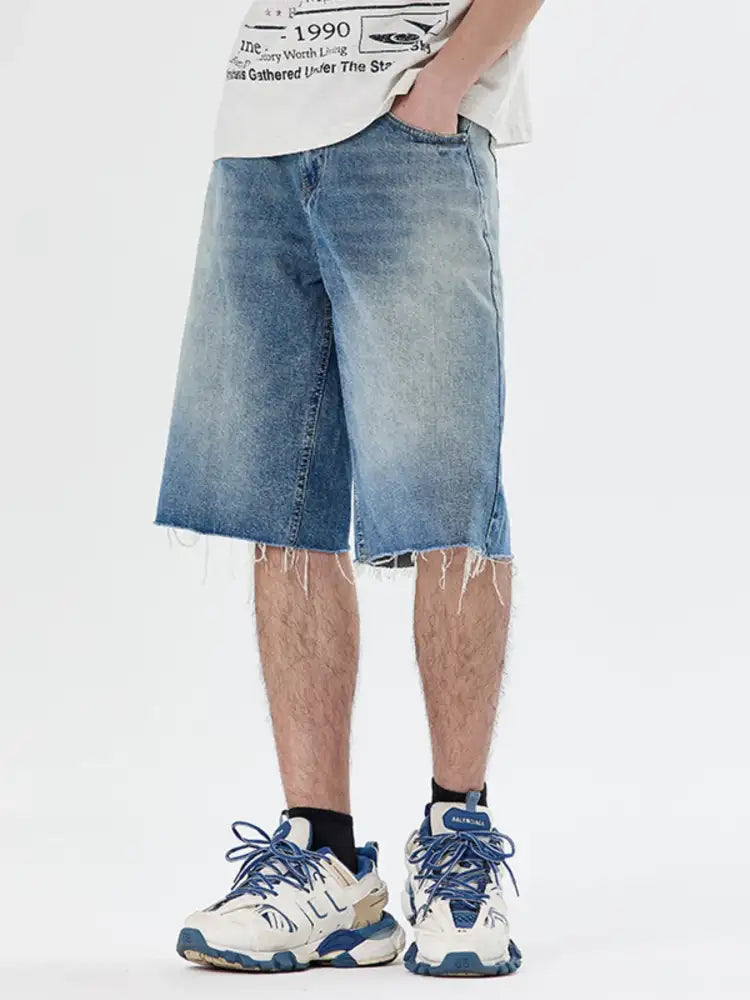 Men’s Frayed Hem Denim Shorts